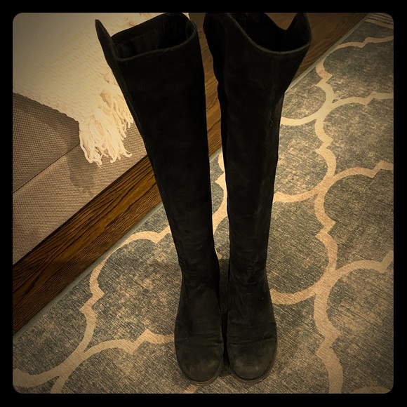 stuart weitzman 5050 flat boots